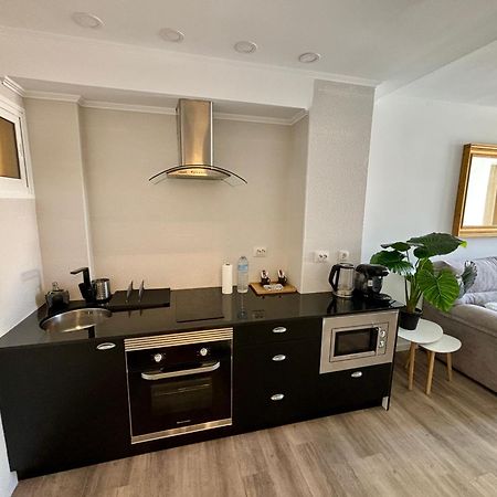 Ar Apartments - Central And Cozy Apartment In Benalmádena Eksteriør bilde