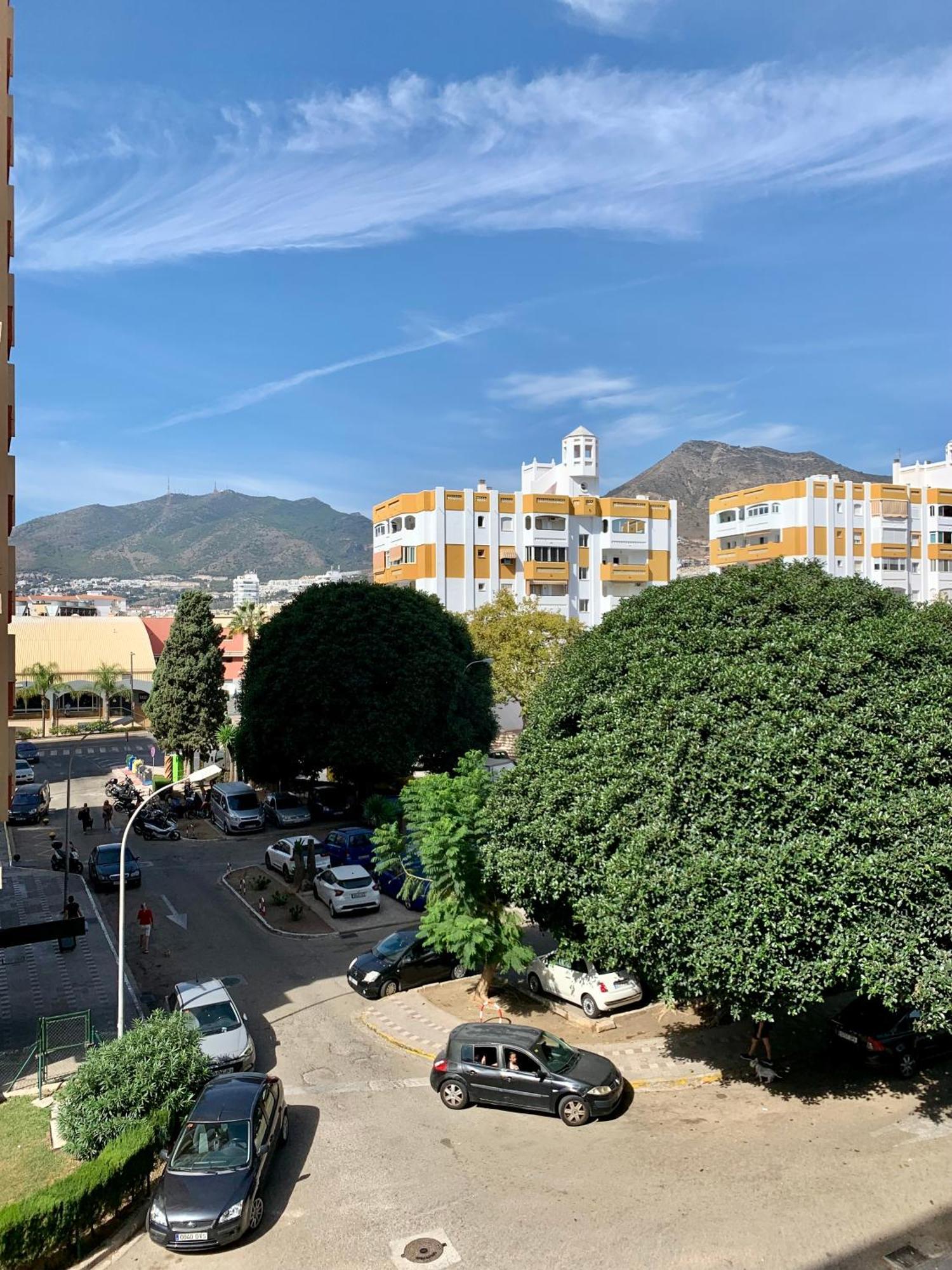 Ar Apartments - Central And Cozy Apartment In Benalmádena Eksteriør bilde