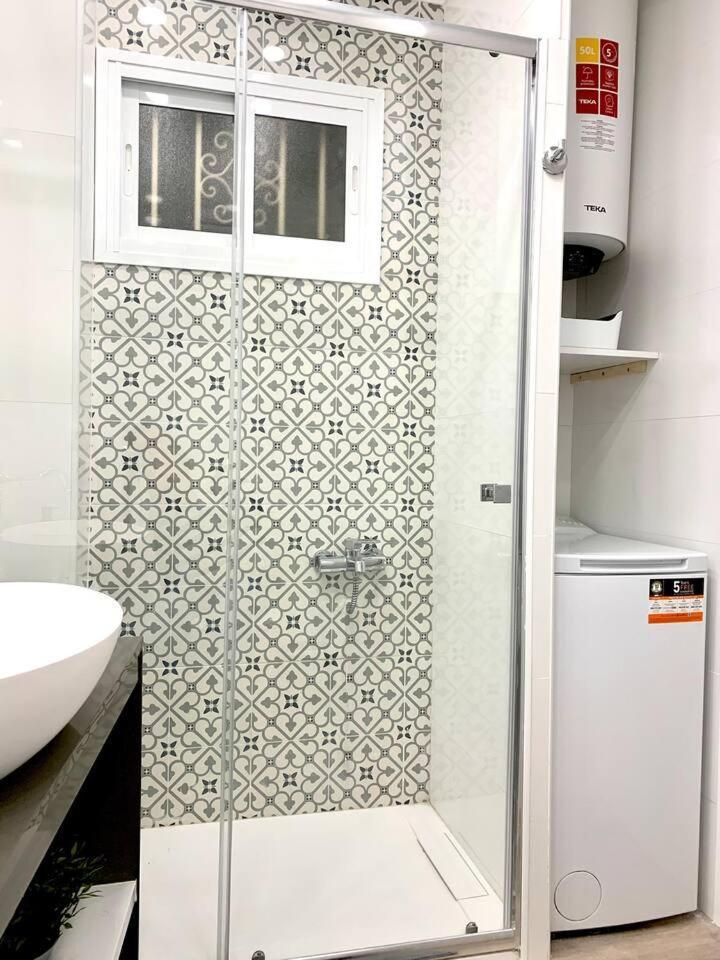 Ar Apartments - Central And Cozy Apartment In Benalmádena Eksteriør bilde